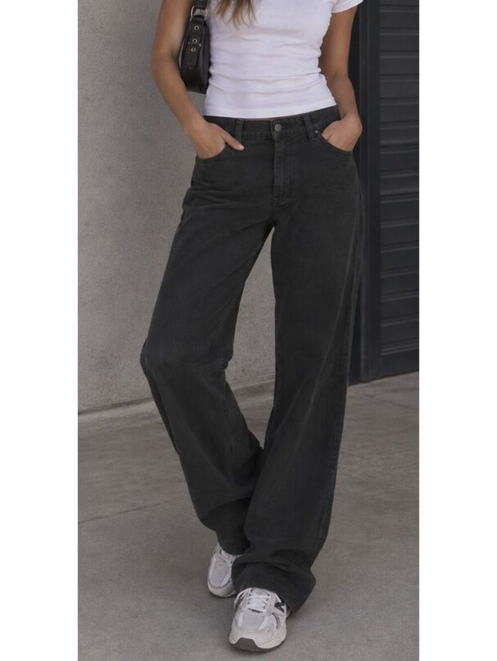 NWT MNG Black Skinny Jeans Size 36